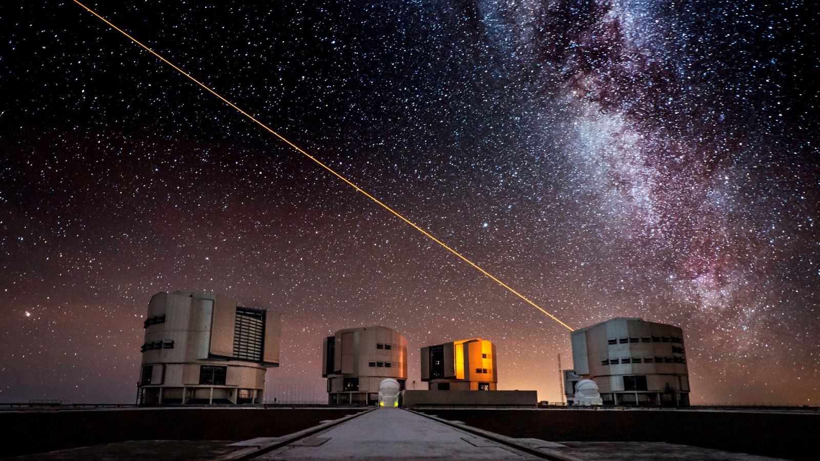 Centro galáctico de la Vía Láctea, Observatorio Paranal, Chile
