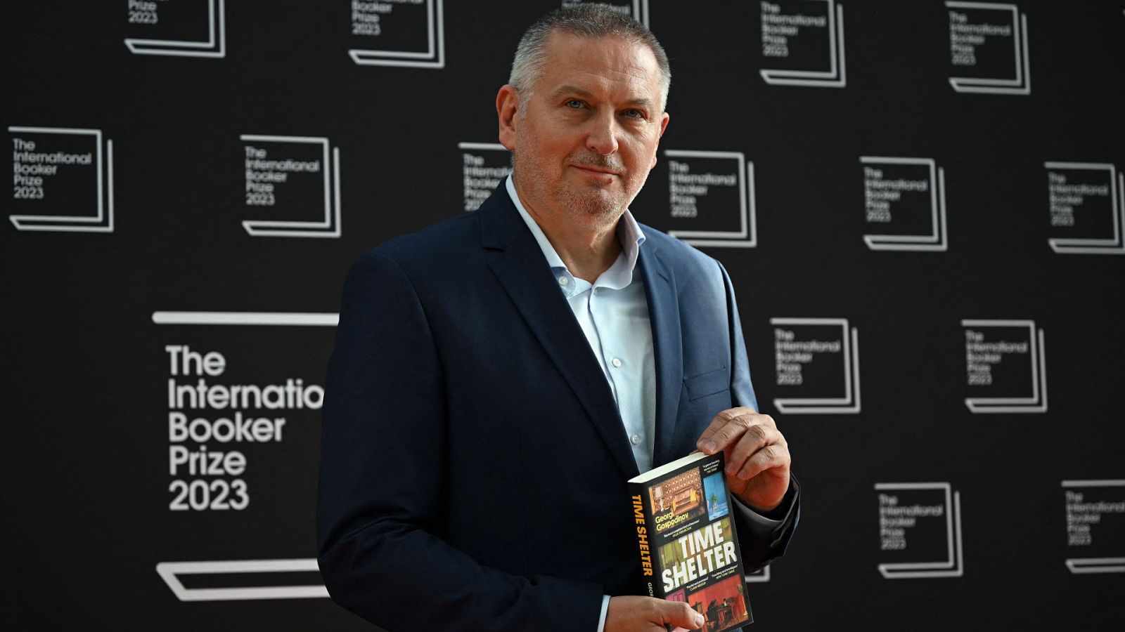 Imagen: Gueorgui Gospodínov gana el prestigioso Booker Internacional por la novela 'Time Shelter'