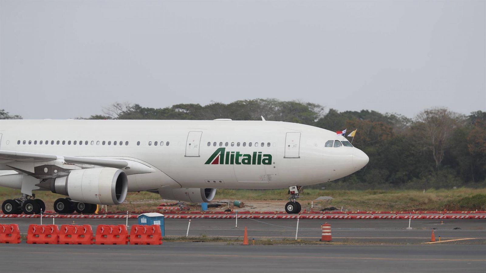 Un avión de Alitalia en una imagen de archivo