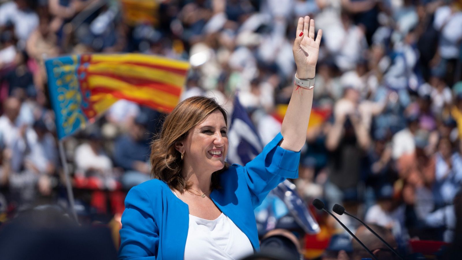 Resultados de las Elecciones en Valencia: La ganadora de las elecciones a la Alcaldía de Valencia, María José Catalá, en un mitin del PP en la Plaza de Toros durante la campaña.