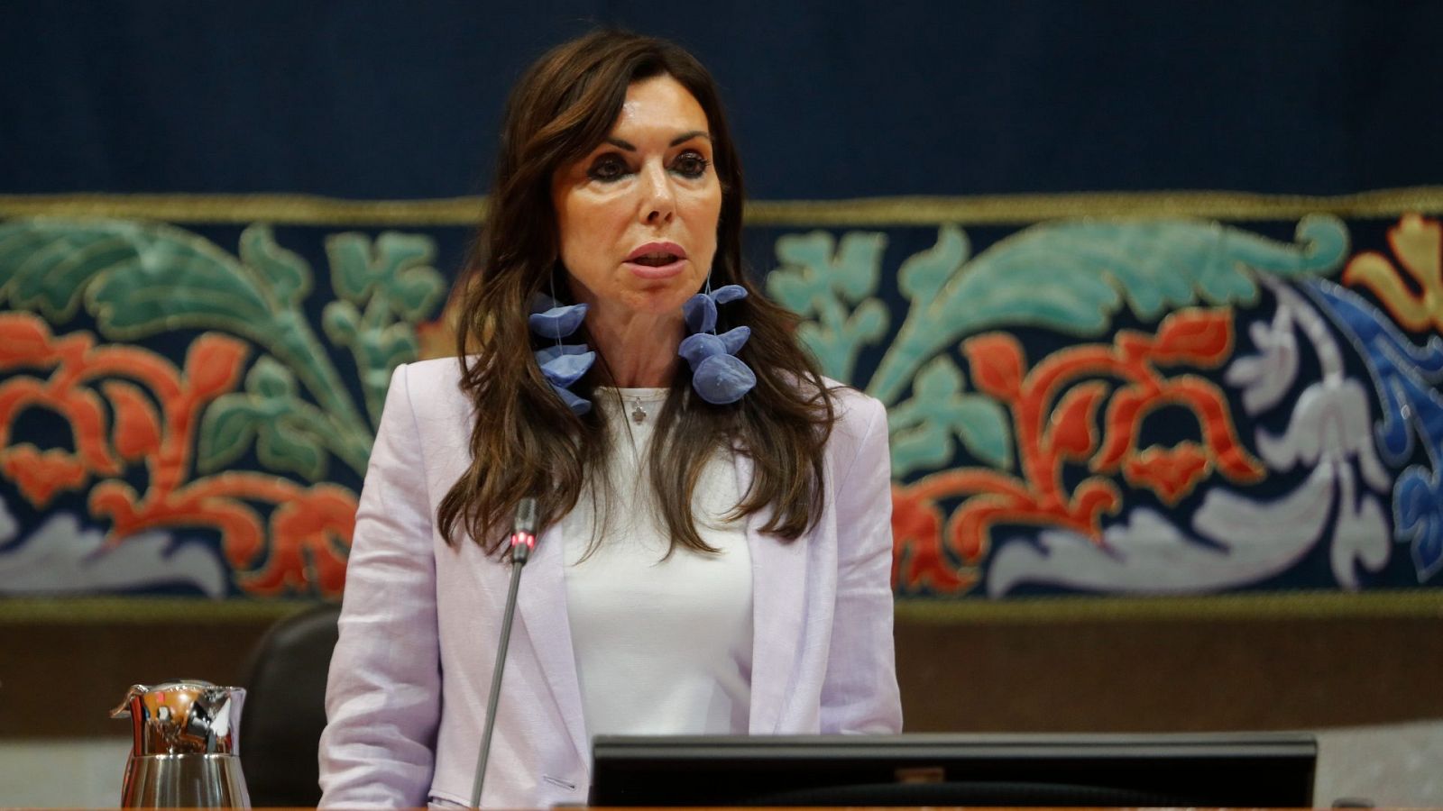 Marta Fernandez (VOX) tras ser elegida presidenta de las Cortes de Aragón