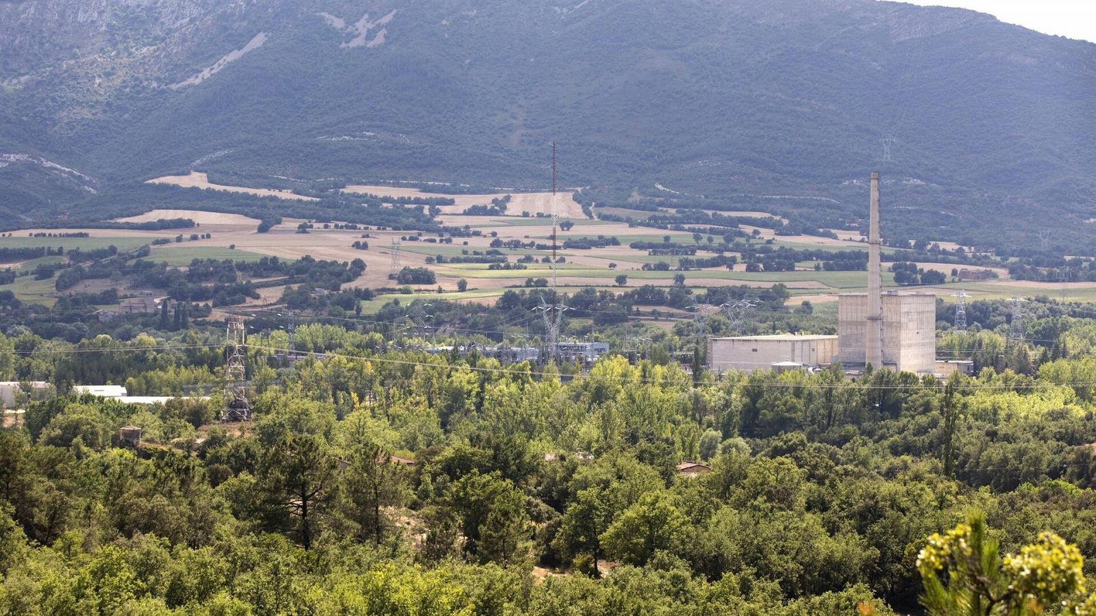 Vista de la central nuclear de Santa María de Garoña