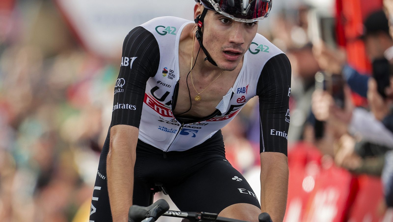 Imagen del ciclista español del UAE, Juan Ayuso, durante la tercera etapa de la Vuelta a España 2023.