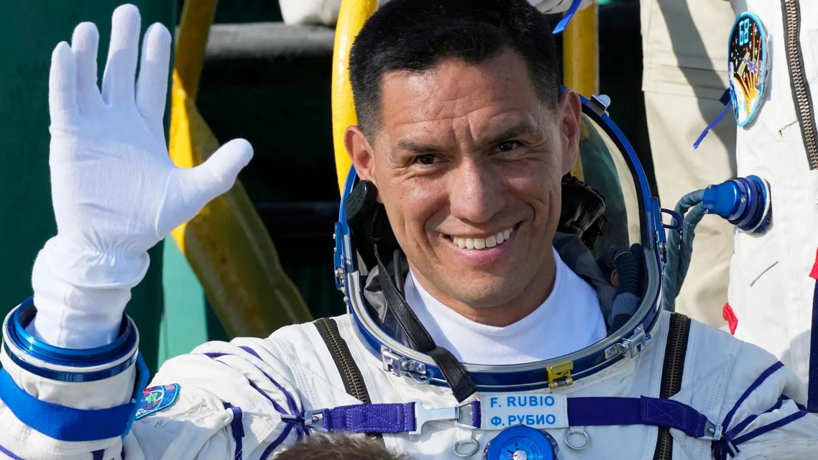 El astronauta estadounidense de origen salvadoreño Frank Rubio.