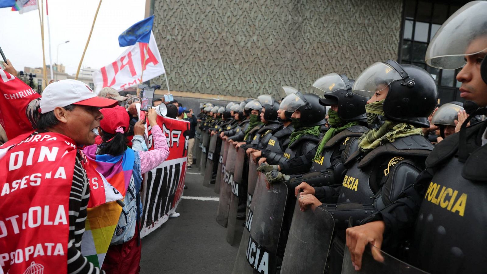 Agentes de la policía antidisturbios de Perú, en una imagen de archivo