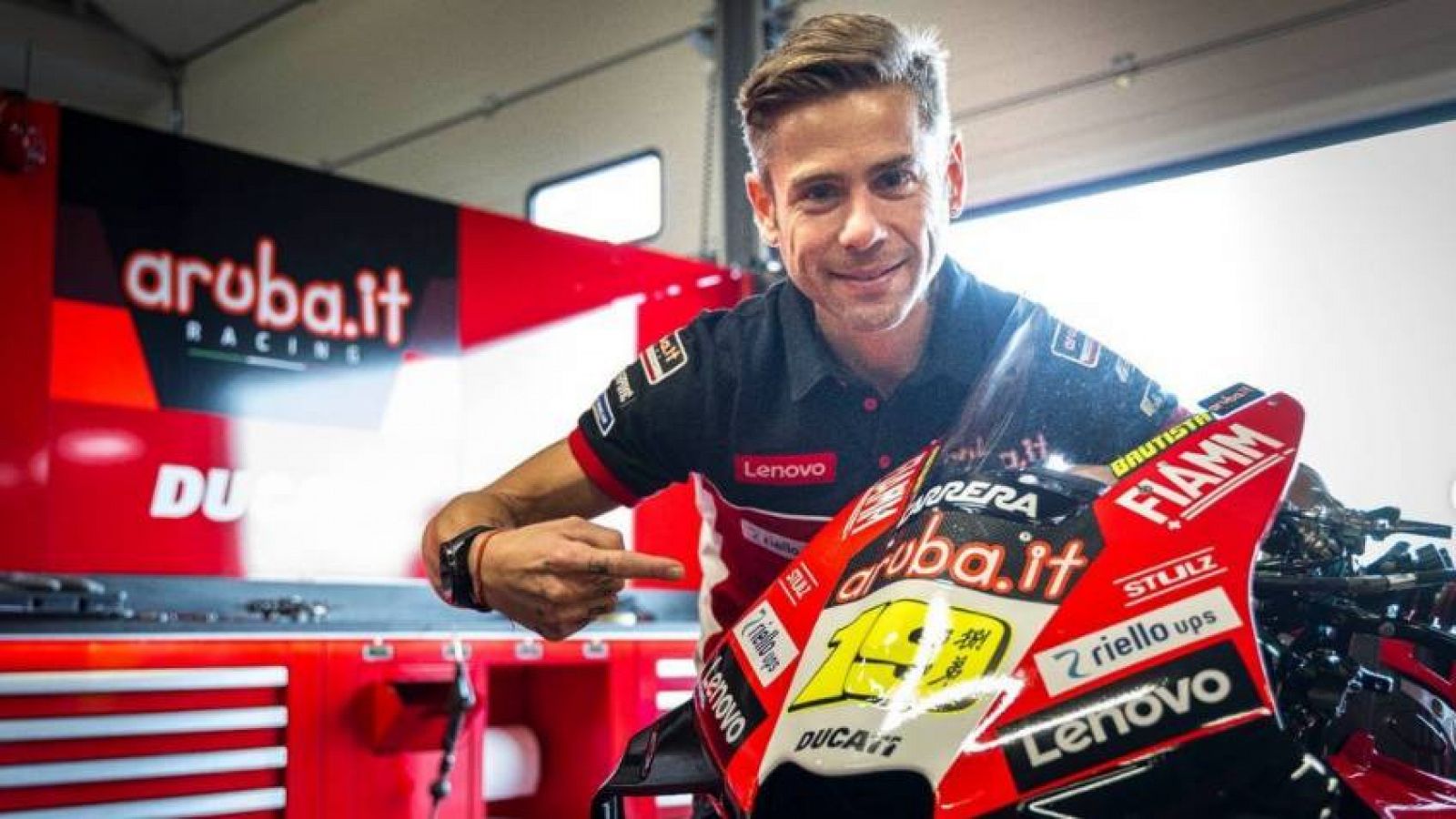 Álvaro Bautista reaparece en MotoGP cinco años después