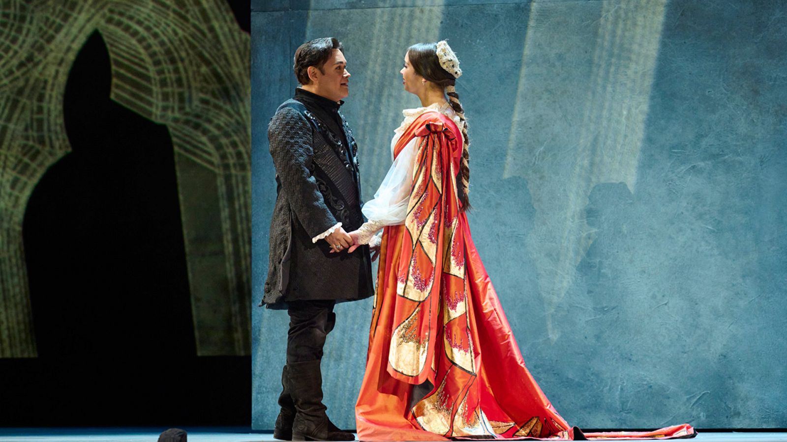 Javier Camarena y Nadine Sierra, como Roméo et Juliette, en la ópera de Gounod que RTVE estrena en El Palco