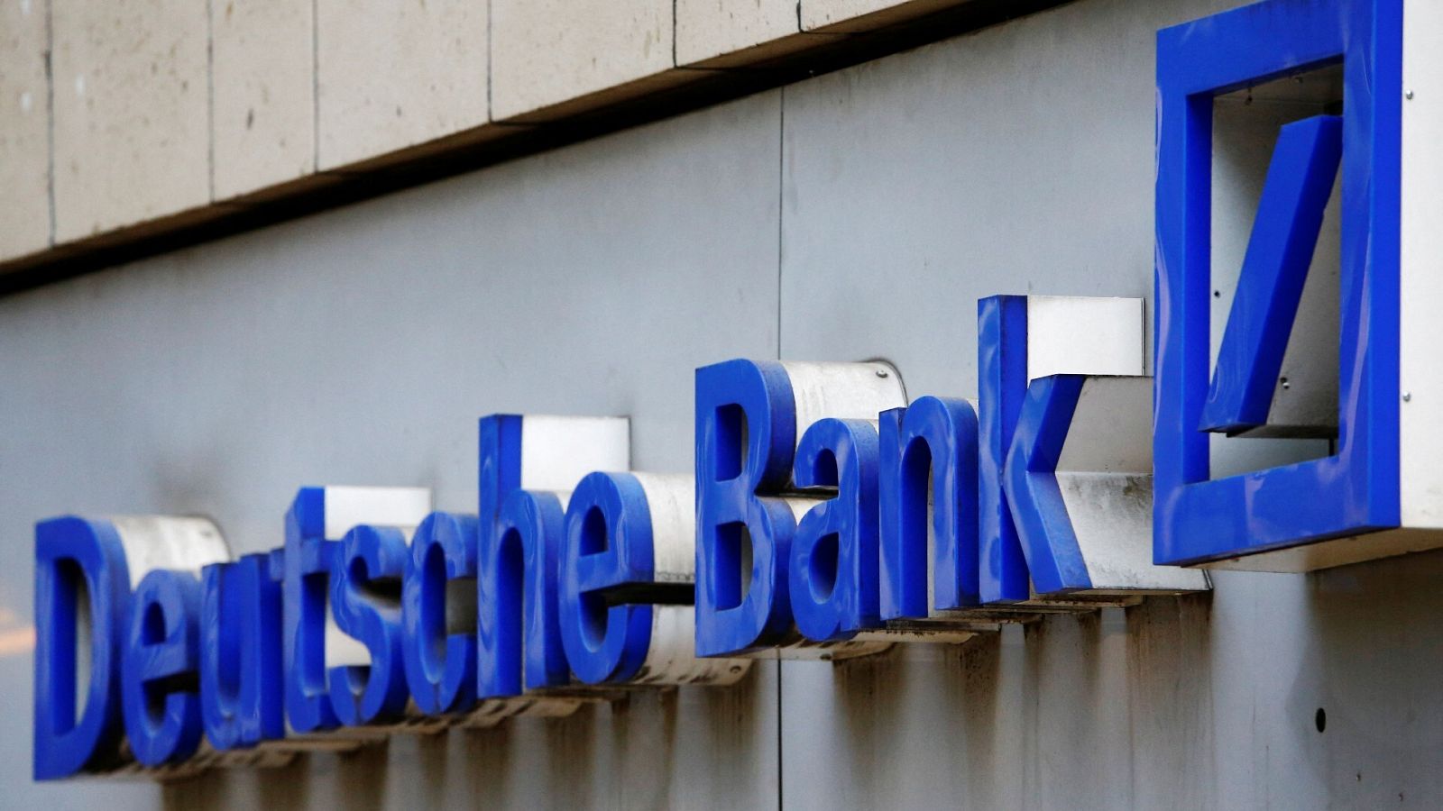 La CNMV abre expediente sancionador a Deutsche Bank