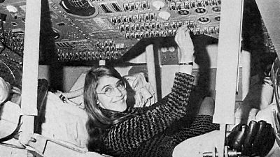 Margaret Hamilton diseñó el programa informático que se utilizó en la misión Apolo 11. Margaret Hamilton diseñó el programa informático que se utilizó en la misión Apolo 11.