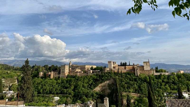 Aqu� la Tierra - Granada, La Alhambra