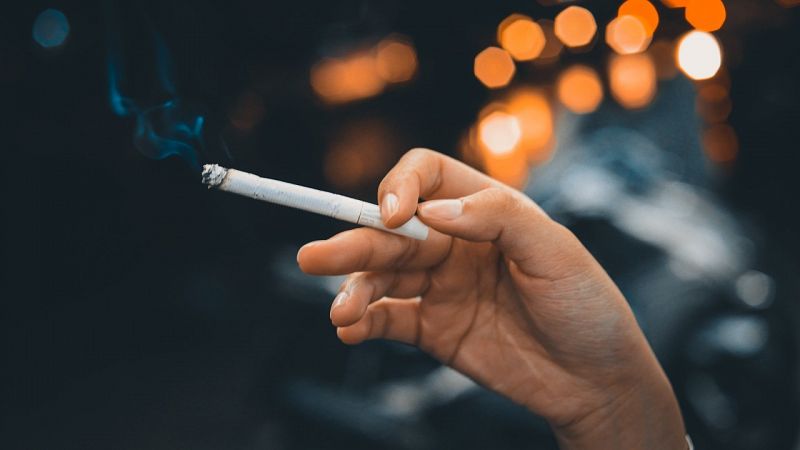 L'evidència científica demostra una associació perillosa entre COVID-19 i tabac