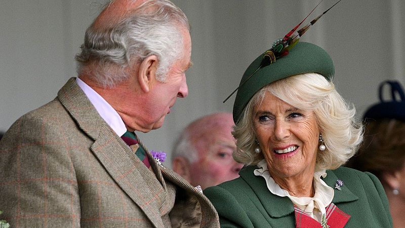 Camila, la reina consorte que ha tenido que vivir bajo la alargada sombra de Lady Di Camila, la reina consorte que ha tenido que vivir bajo la alargada sombra de Lady Di