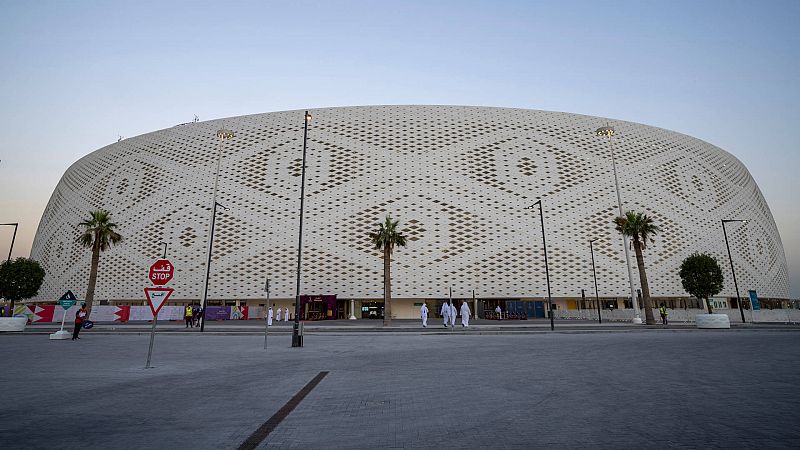 El estadio Al Thumama, sede del Mundial de Qatar 2022