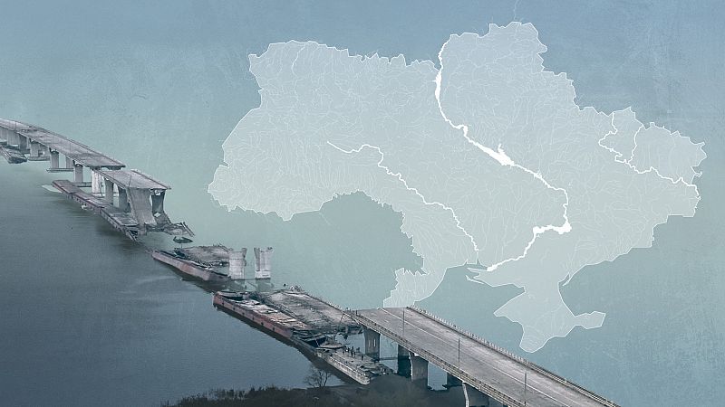 Los rusos intentaron tender un puente de pontones bajo el destruido puente de Antonovskiy sin éxito