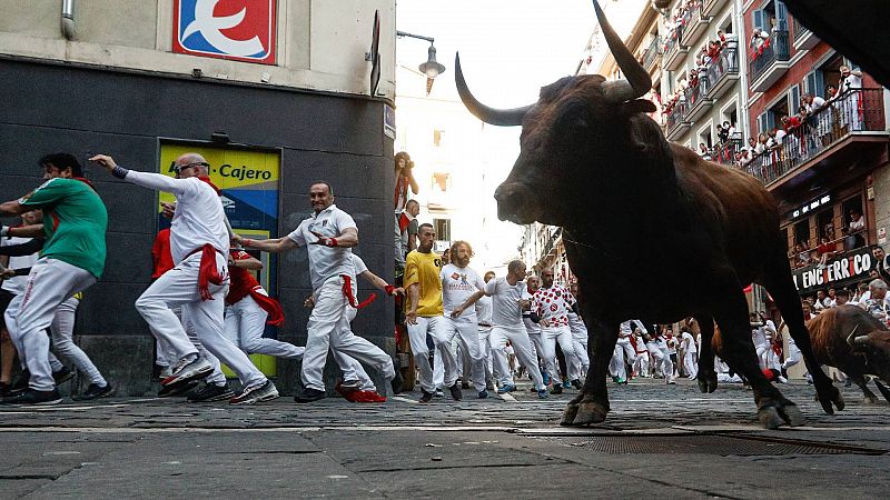 Sanfermines: encierro de la ganadería Cebada Gago