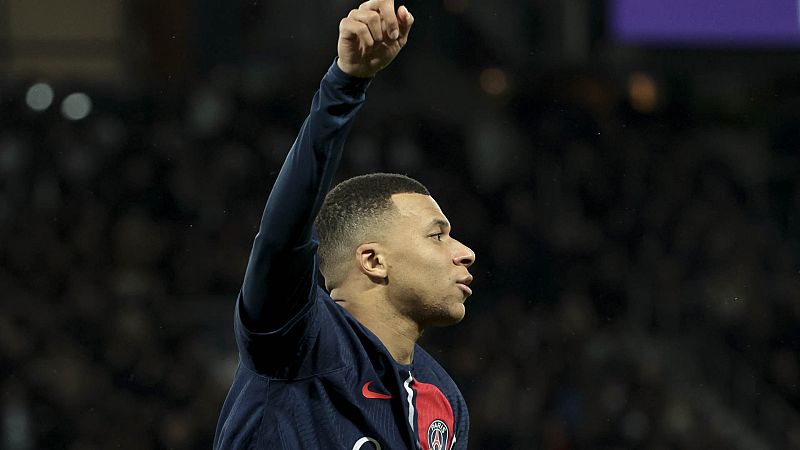 Kylian Mbappe celebra un gol con el PSG Kylian Mbappe celebra un gol con el PSG