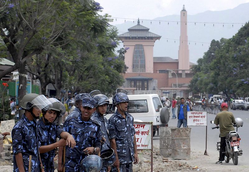 NEPAL SE CONVERTIRÁ EN UNA REPÚBLICA DESPUÉS DE 240 AÑOS DE MONARQUÍA