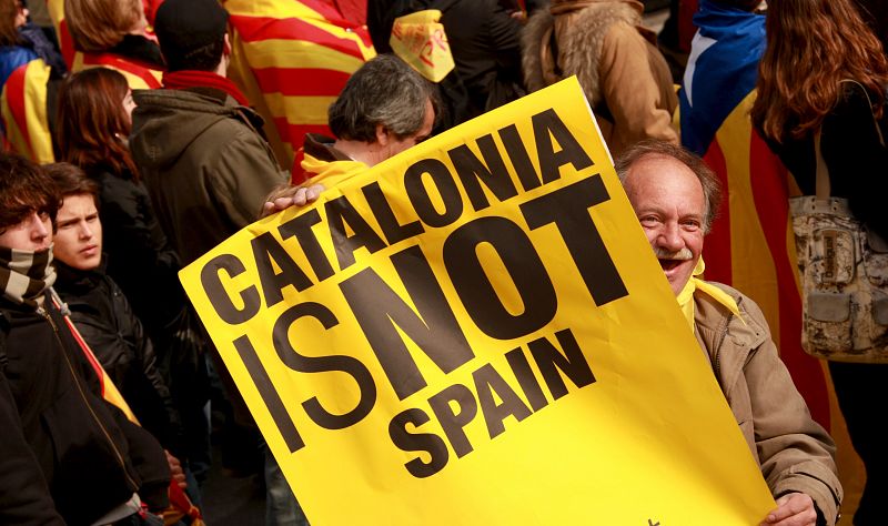 MANIFESTACIÓN EN BRUSELAS A FAVOR DEL DERECHO DE AUTODETERMINACIÓN DE CATALUÑA