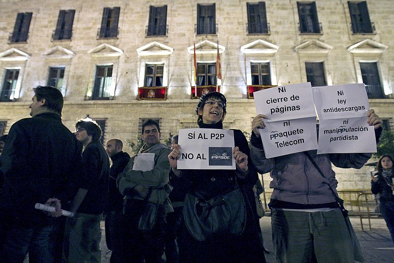 PROTESTA INTERNAUTAS POR DERECHOS EN INTERNET