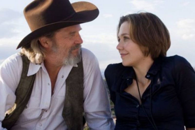 En "Crazy Heart", la película que la ha llevado a la nominación, da vida a una joven periodista de quien se enamorará el cantante de música country interpretado por Jeff Bridges, también nominado al Oscar.