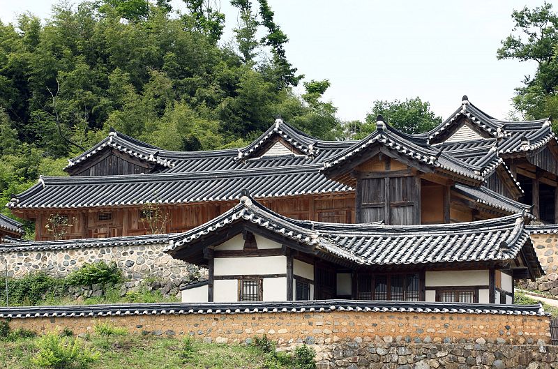 Pueblos históricos de Corea. En la foto, una imagen de la localidad de Yandong