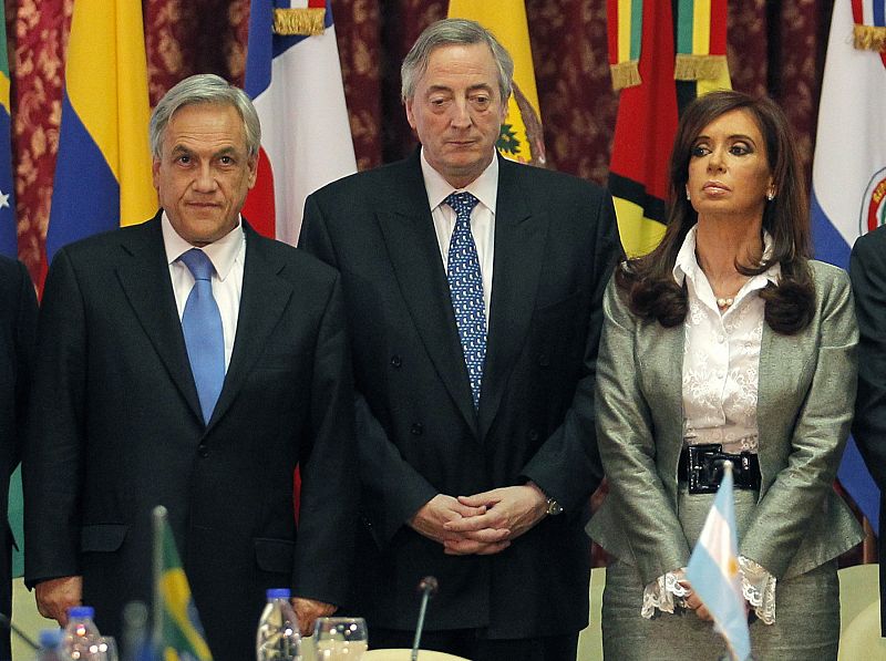 Néstor Kirchner, secretario general de Unasur, era el hombre fuerte de Argentina