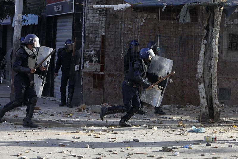 PROTESTA EN ARGELIA