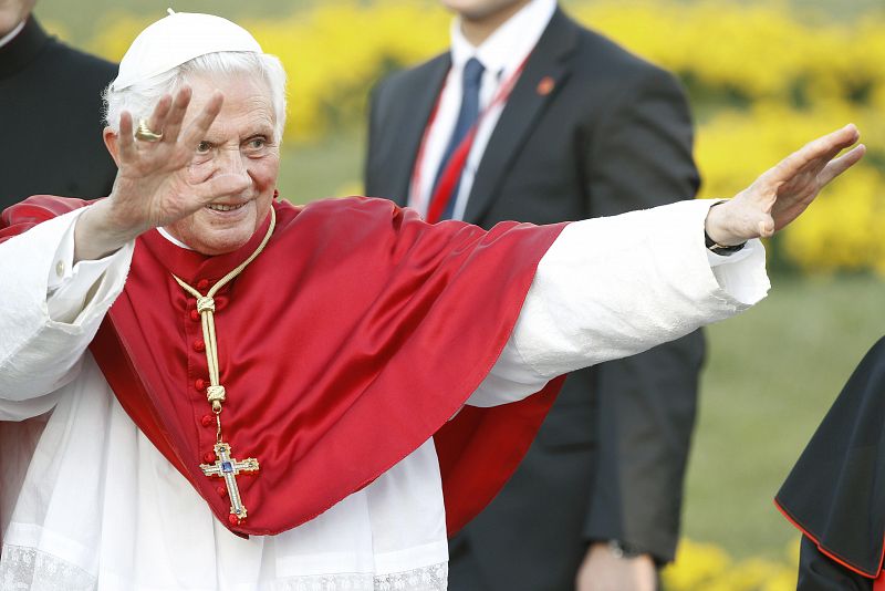 El papa, en la puerta de Alcalá