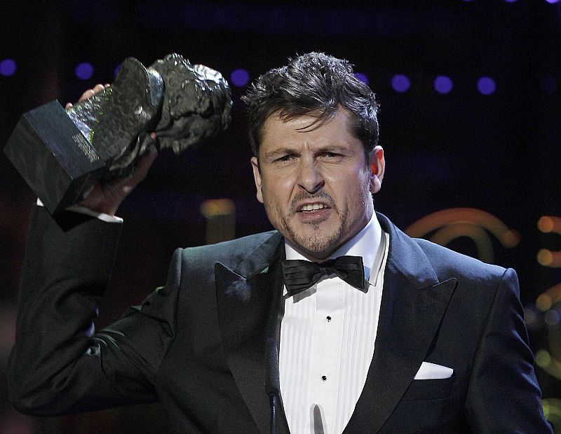 Kike Maillo tras recibir el premio a la mejor dirección novel por "Eva"