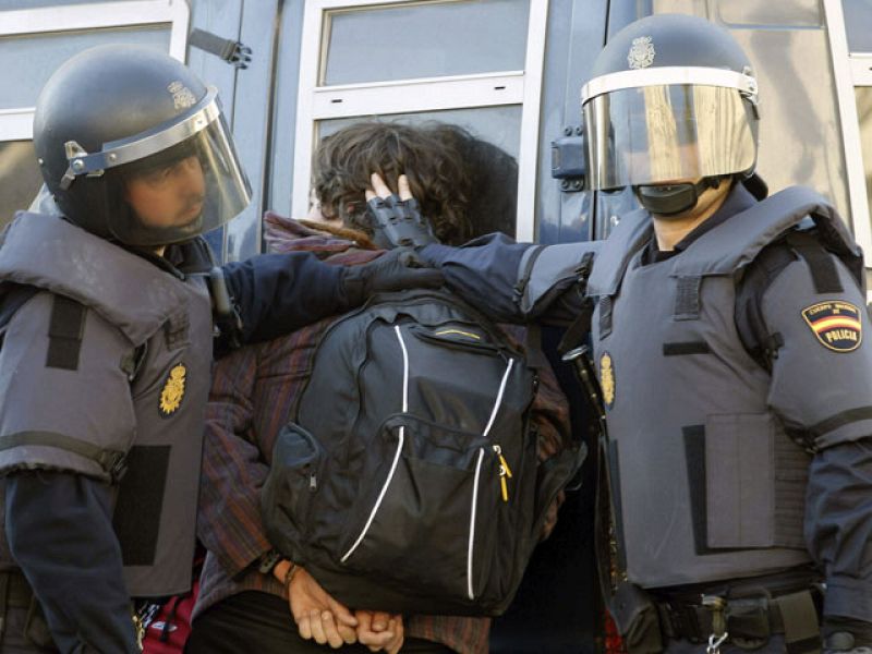 Tres de los detenidos en las nuevas protestas estudiantiles son menores