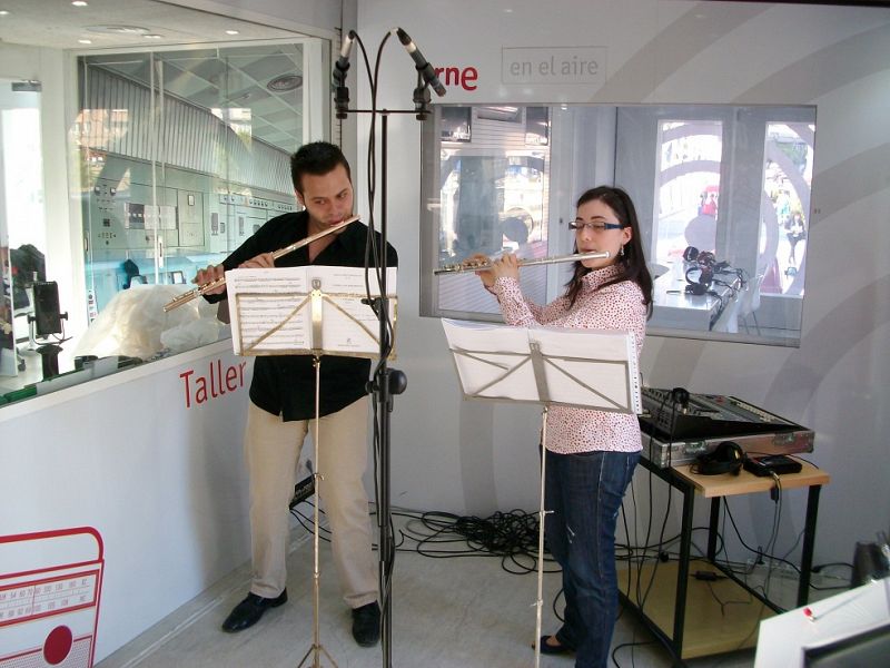 Un momento de otra de las actuaciones musicales acogidas por el "museo móvil" a su paso por Murcia.