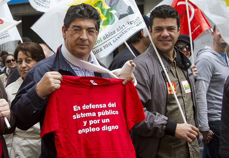 PROTESTA CONTRA LOS RECORTES DEL GOBIERNO