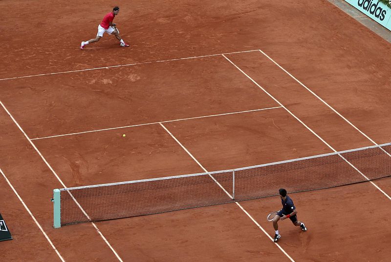 Nadal y Djokovic protagonizaron duros intercambios que hicieron las delicias del público