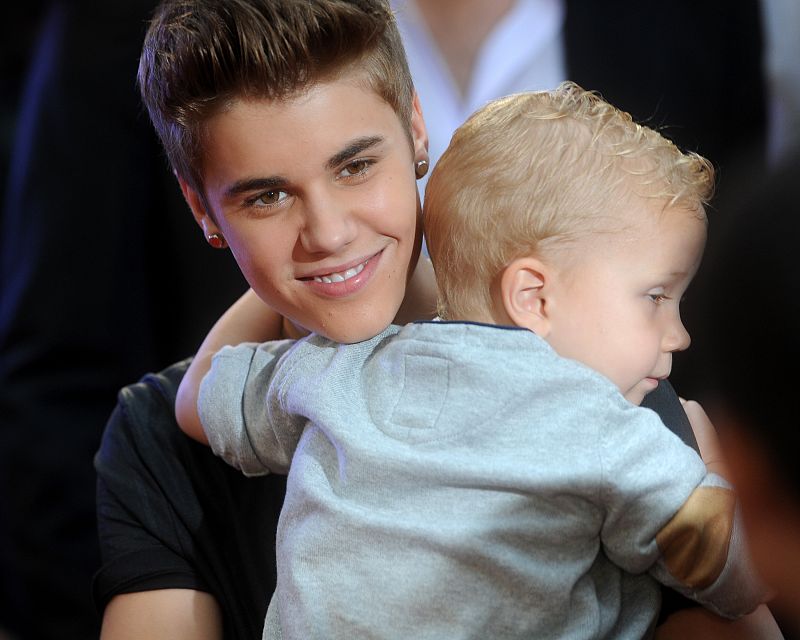 Justin ha encandilado a sus fans mostrando su lado más cariñoso con su hermano