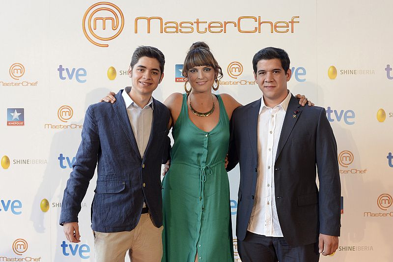 Los finalistas de MasterChef, antes de ver la emisión de la final en el cine