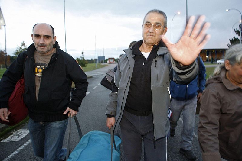 El etarra Domingo Troitiño a su salida de la prisión de Teixeiro