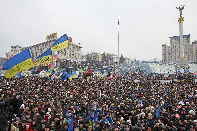 Pro-European intergration protesters gather for mass rally at Independence Square in Kiev