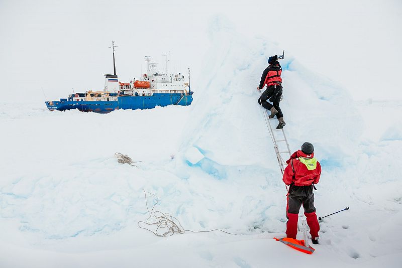 Continúan los trabajos científicos en la expedición antártida