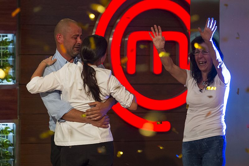 El novio de Vicky y su madre celebran la victoria