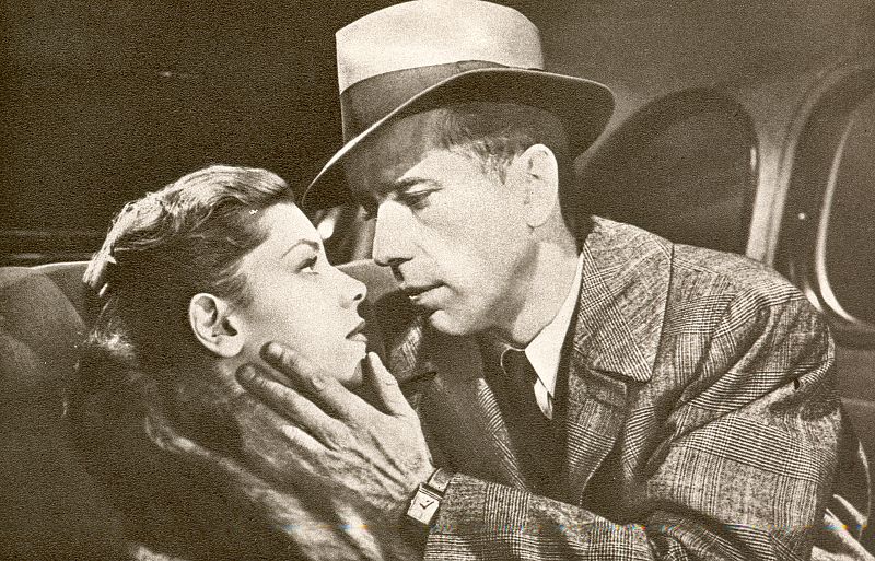 Bacall se casó con Humphrey Bogart con el que protagonizó grandes películas de la edad de oro de Hollywood.