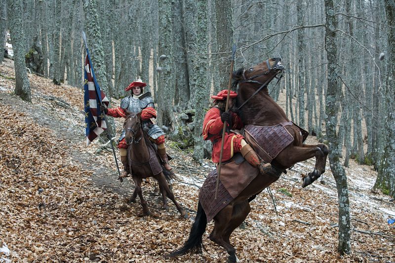 Las tropas de Carlos V son atacadas por los castellanos