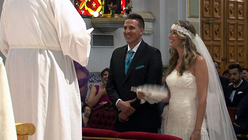El 30 % de las bodas son por la iglesia