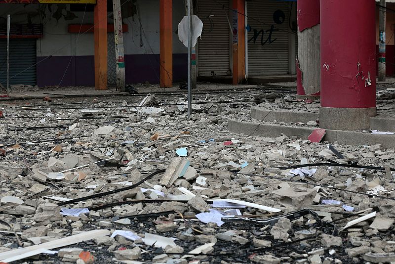 Escombros en las calles de Portoviejo tras el terremoto