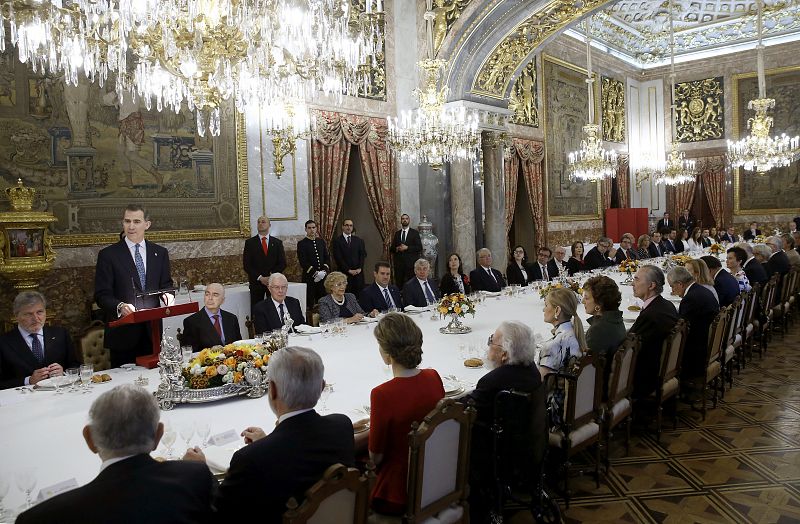 Almuerzo en el Palacio Real previo a la entrega del Cervantes