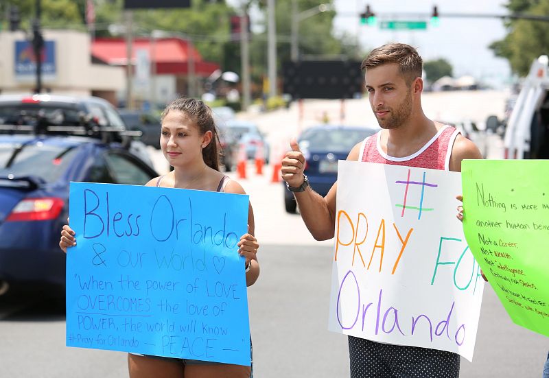 Dolor y solidaridad por el atentado de Orlando