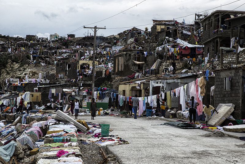 Habitantes de la ciudad de Jeremie, Haití
