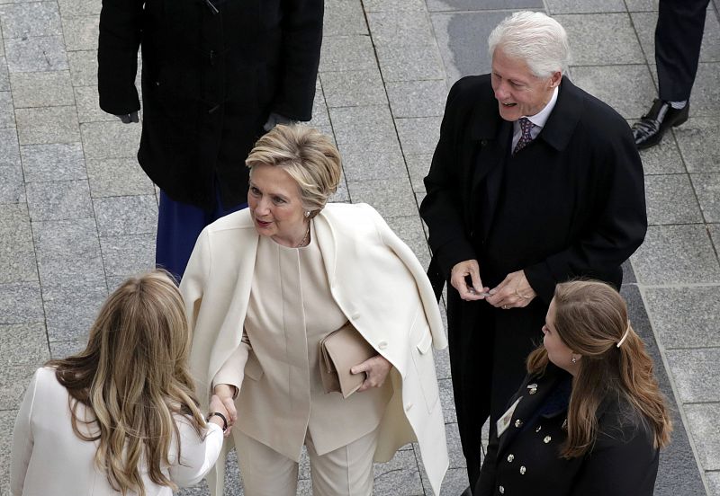 Hillary Clinton acude a la ceremonia