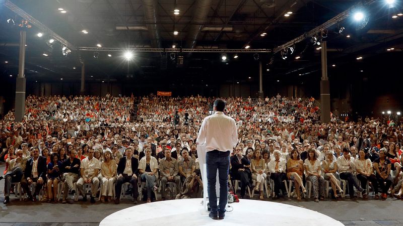 Pedro Sánchez clausura el 39º Congreso Federal del PSOE