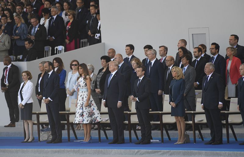 Los Campos Elíseos acogen el desfile de la Fiesta Nacional francesa