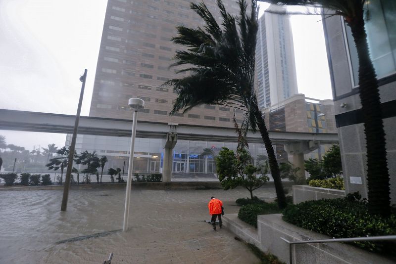 Inundaciones en Biscayne Boulevard por Irma